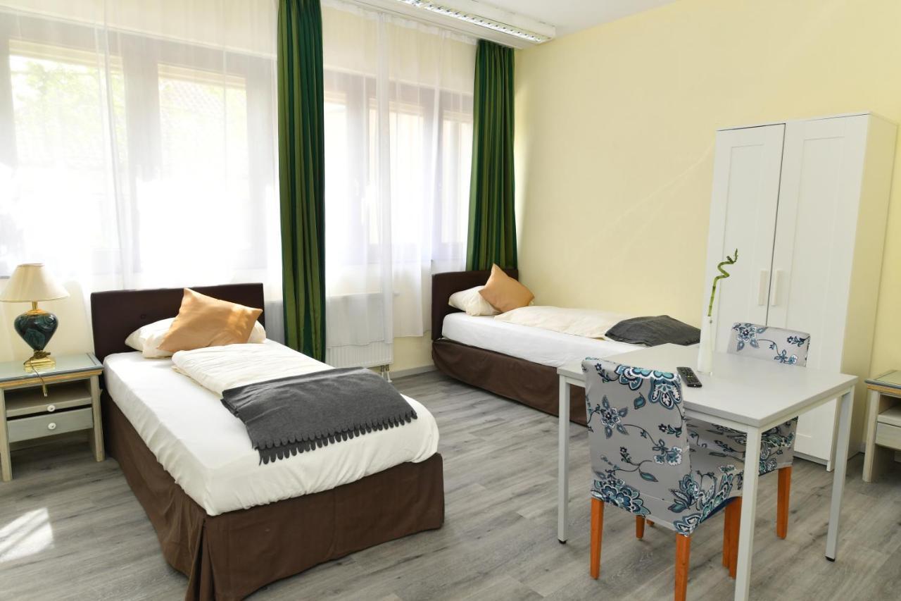 Messe Hotel Wanner Neuhausen auf den Fildern Ngoại thất bức ảnh